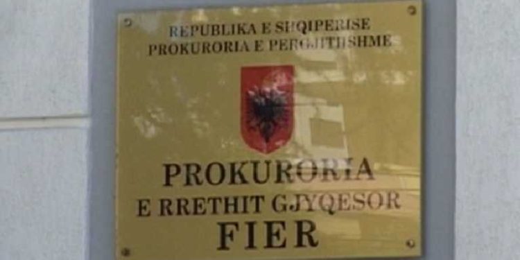 Ngacmoi seksualisht të miturën, Prokuroria Fier kërkon lënien në burg për autorin