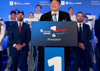 Berisha: Me 5 nëntor iu shtyp koka Sorosit në Uashington, me 11 maj do i shtypet koka Sorosit të Tiranës