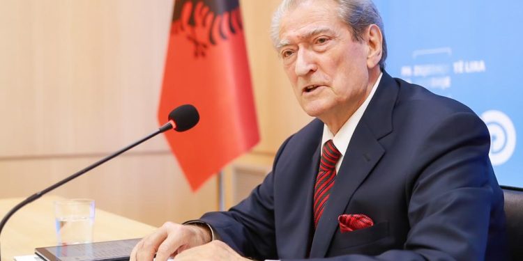 ‘Për një Shqipëri Madhështore’/ Berisha sot në orën 19:00 në Vlorë