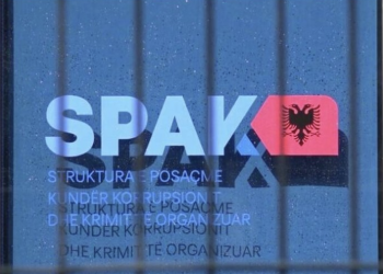 Emrat/ Anëtarë të dy grupeve kriminale, SPAK dërgon për gjykim 27 të pandehur
