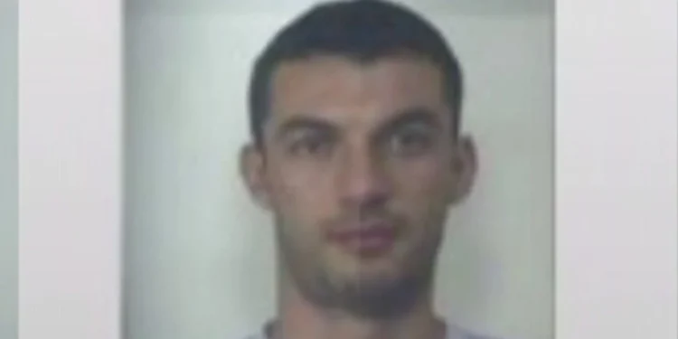 “Vendos dorën në Kuran që nuk e fal gjakun e vëllait tim”, dëshmia e Erion Alibejt: Dumani më tregoi ekzekutorët e familjarëve të mi