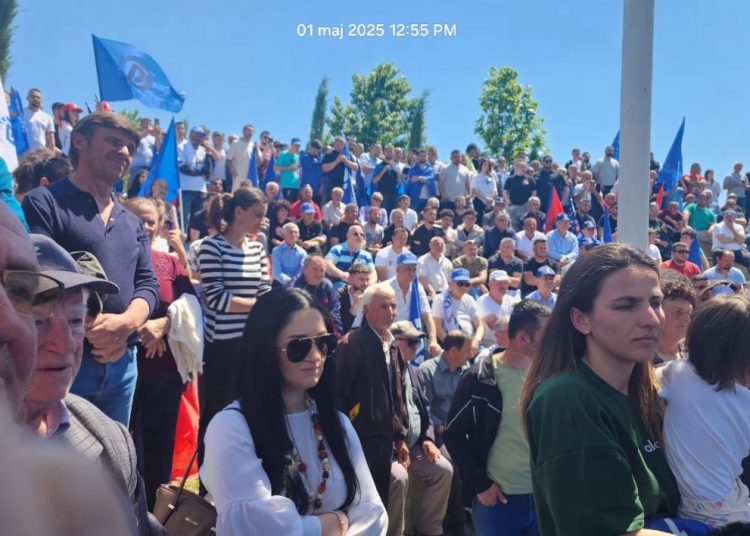 Roshi: Në Belsh ndjehet tensioni i mbështetësve të PS… Qytetarët do votojnë për rimëkëmbjen që sjell opozita