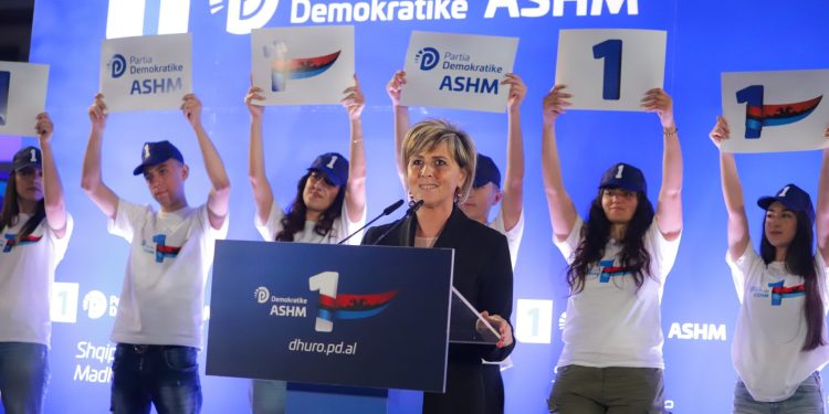 Deputetja e Forza Italia thirrje shqiptarëve: Votoni për demokracinë, lirinë dhe barazinë për të vijuar rritjen, duke pasur në mendje Europën