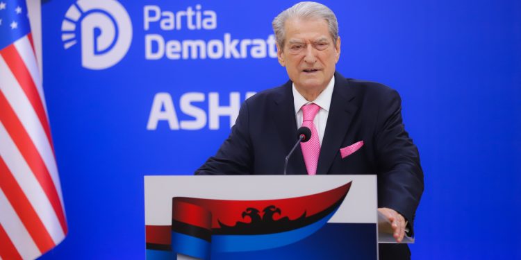 Berisha: Chris LaCivita ka një kontratë me PD për konsulencë elektorale dhe është 100% korrekte dhe e pastër