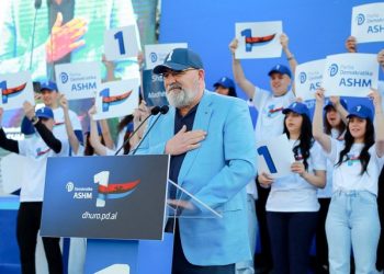 “SHBA-të kanë besim tek Berisha”/  LaCivita nga Shkodra: Koha të rrëzojmë një monument të dështuar si Edi Rama