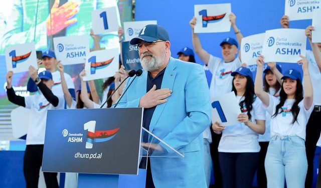 “SHBA-të kanë besim tek Berisha”/  LaCivita nga Shkodra: Koha të rrëzojmë një monument të dështuar si Edi Rama