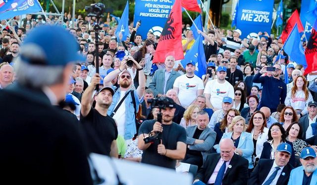 Berisha prezanton projektin për rininë në Shkodër: LaCivita na zgjodhi ne sepse ai beson tek programi i Reganit