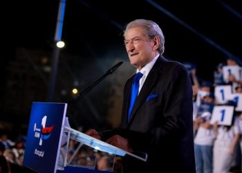 “Ne që anëtarësuam Shqipërinë në NATO, do anëtarësojmë Shqipërinë në BE”/ Berisha: Ne që përmbysim dikur një diktaturë, ne do përmbysim këtë diktaturë