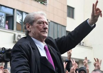 “A ishte Soros i përfshirë?”/ Media amerikane: Trump anulon vendimin e Biden për të ndaluar Berishën të udhëtojë drejt SHBA-së