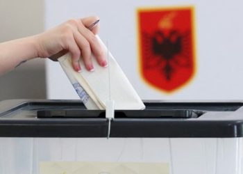 Fenomeni ‘Treni bullgar’, PD kërkesë urgjente KQZ: Na vini në dispozicion pamjet filmike të disa QV në KZAZ 40!