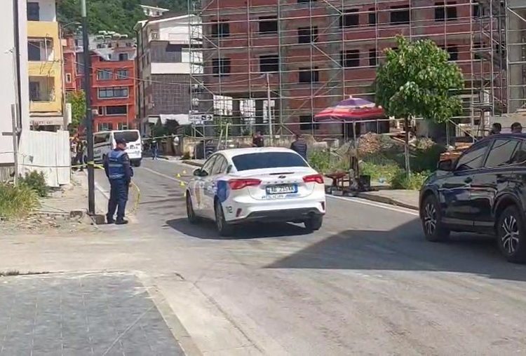 Përplasja e armatosur në Laç, ndërron jetë te ‘Trauma’ 24-vjeçari