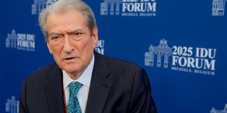 Berisha në samitin e IDU në Bruksel: Narkoshteti vodhi zgjedhjet! Kërkoj mbështetjen tuaj që kombi im të votojë i lirë