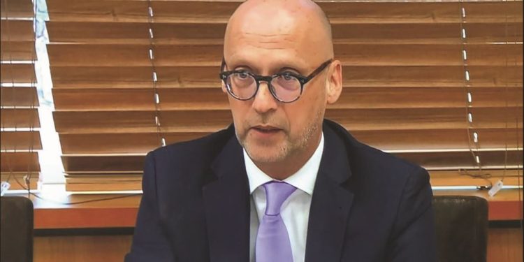 Martin Henze akuza të forta Ramës: Manipuloi zgjedhjet, ekzekutivi i hajdutëve nuk ka vend në Europë