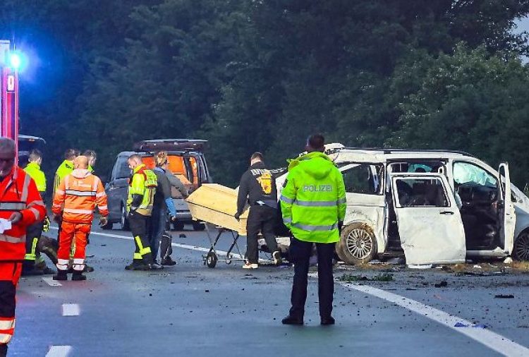 Aksidenti fatal në Gjermani/ Festa familjare përfundon në tragjedi, 3 shqiptarë të vdekur, 6 në spital