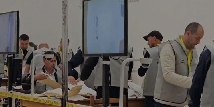 Ndërpritet numërimi në Dibër. Shkak, lodhja e komisionerëve