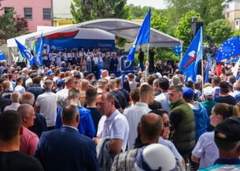 Berisha në Tropojë: Largojmë argatin e Vuçiçit, shqiptarët të jetojnë me dinjitet