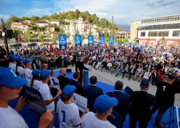 Berisha: Brenda 100 ditëve do të ndezim fuqishëm motorët e shpresës në këtë vend