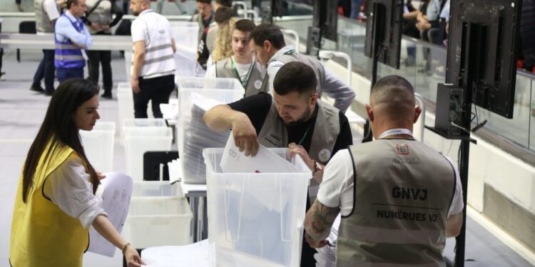 Numërohen votat e para të diasporës, kryeson PD-ASHM