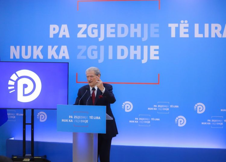 Berisha: Ka vetëm një rrugë, largimin e Edi Ramës, qeveri teknike dhe përsëritjen e zgjedhjeve