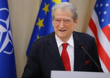 Protesta në ditën e samitit të BE/ Berisha: Miqtë që vijnë duhet të dëgjojnë zërin e një populli që kërkon të votojë i lirë