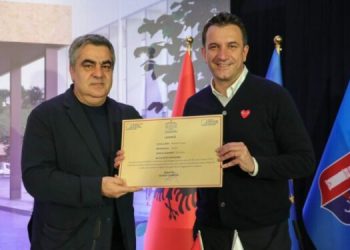 Sinjalet e goditjes së Erion Veliajt pas 11 Majit