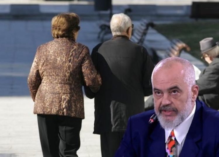 Shqipëria në 11 vendet më të plakura të Europës, u moshuam 4 herë më shumë se BE-ja