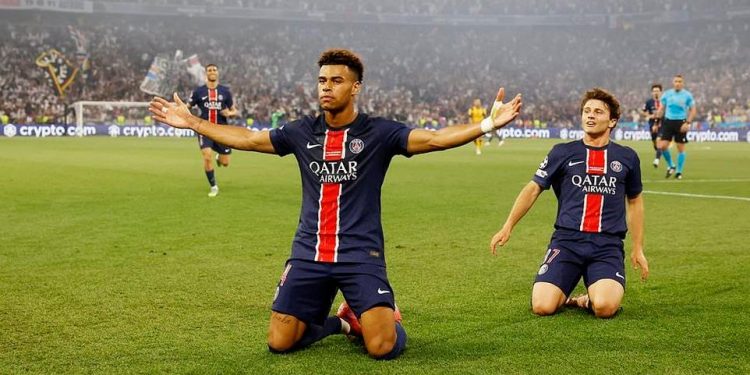 Paris SG futet në histori, shkatërron Interin dhe ngre trofeun e Champions League për herë të parë