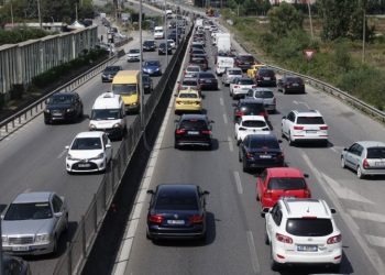 Turizëm në trafik, kur rrugët zhbëjnë “suksesin”