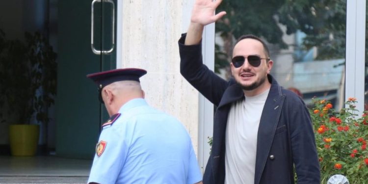 Lirohet nga burgu ish-deputeti Ervin Salianji