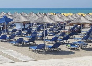 “Testi i acidit” i turizmit