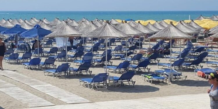 “Testi i acidit” i turizmit