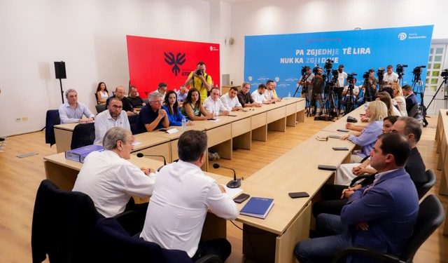 Berisha: PD do jetë në Parlament, por nuk njohim farsën zgjedhore