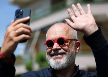 Gazeta zvicerane: Rama e përdor Shqipërinë si laborator, ndalimi i TikTok-ut nuk pati asnjë efekt