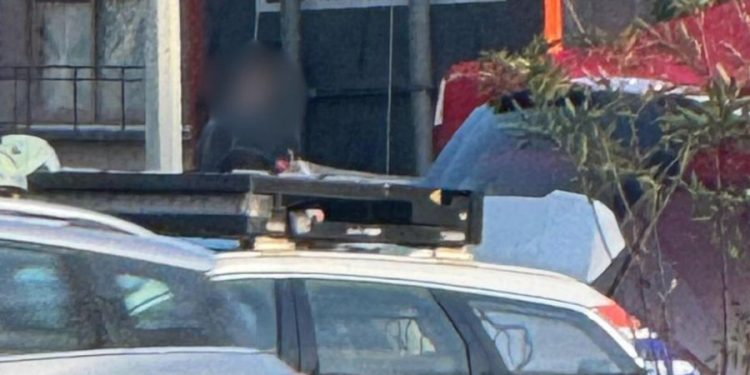 Ngjarje tronditëse në Bruksel, shqiptari gjendet i varur në një tabelë, mediat: Ngjan me metodat e karteleve meksikane