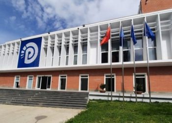 Zbardhen vendimet e grupit parlamentar të PD, çfarë do të kërkohet në Kuvend