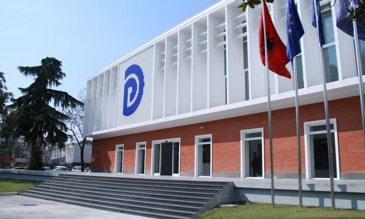 Zgjedhjet në Vlorë: Asnjë nuk pranon të kandidojë për Partinë Demokratike