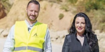 “Në darkë o zemër”, Balluku fton Berberin në shtëpi përpara takimit me turqit: Hajde lart!