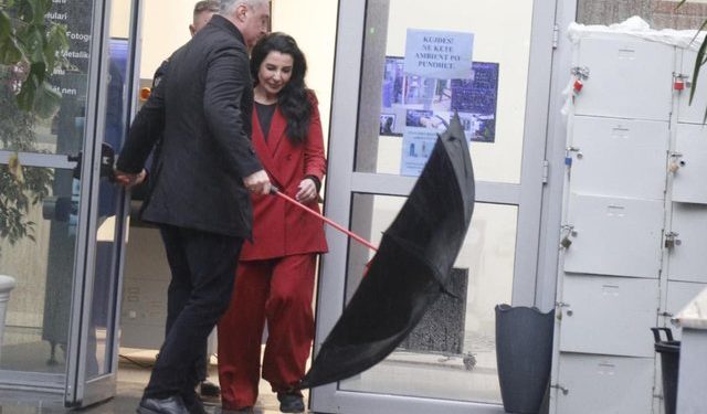 Pezullimi i Ballukut si ministre dhe zv.kryeministre, zbardhet vendimi i GJKKO; Gjyli dhe Elezi në “arrest shtëpie”