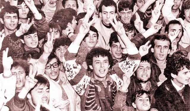 8 Dhjetori, Dita e Rinisë; Historiku
