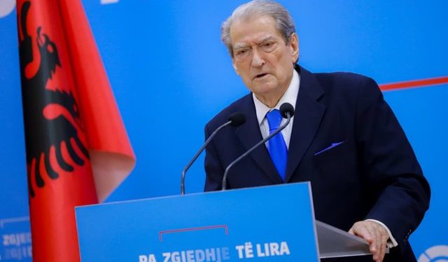 Pse u la Rama jashtë tryezës së Trump? Berisha jep arsyen