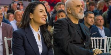 13 milionë dollarë borxh në arbitrazh, gjykata amerikane urdhëron konfiskimin e aseteve të qeverisë