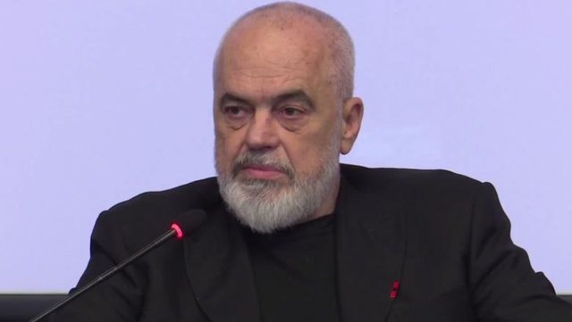 Mbrojtja e Ballukut rrezikon integrimin? Rama shpreh pasiguri: Ti mund t’i bësh detyrat, por nuk mjafton