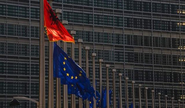 BE i mbyll derën Shqipërisë: Ende pa afat për IBAR-in, procesi në fazë të hershme