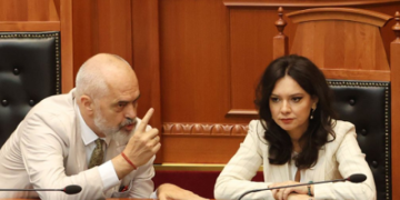 Spiropali ‘godet’ Ramën: Nuk do hesht përballë sulmeve, PS është kthyer në drejtorokraci