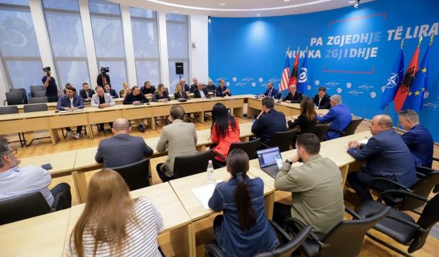 Berisha: Konflikti i interesit po shkelet, BE kërkon hetim për investimet strategjike dhe forcim të SPAK-ut