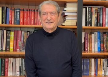 Berisha: Rama fshehu raportin që ‘nxin’ Shqipërinë, mbuloi me propagandë mediatike kritikat e rënda të BE
