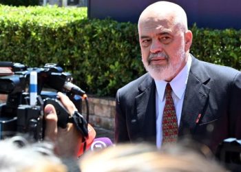 Rama fajëson armiqtë e Trump për jehonën e Zvërnecit: Nuk i rruhej njeriu…