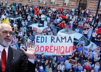 Protestat shkundin Ramën, qytetarët i kërkojnë dorëheqjen, kryeministri i quan “memexhinj”
