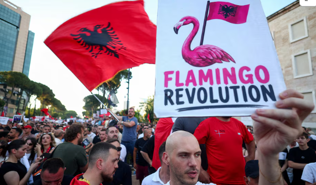 Reuters: Brukseli kritikon Tiranën për Zvërnecin, mjedisi kusht për anëtarësimin në BE
