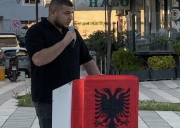 Një vend që humbet rininë e vet, humbet të ardhmen.